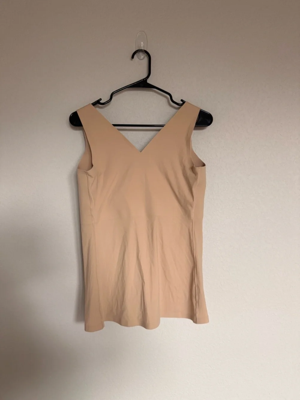 Evelyn Bobbie Defy Bra Tank XL Seamless Base Layer Shapewear XL Nude Sand - Picture 2 of 5